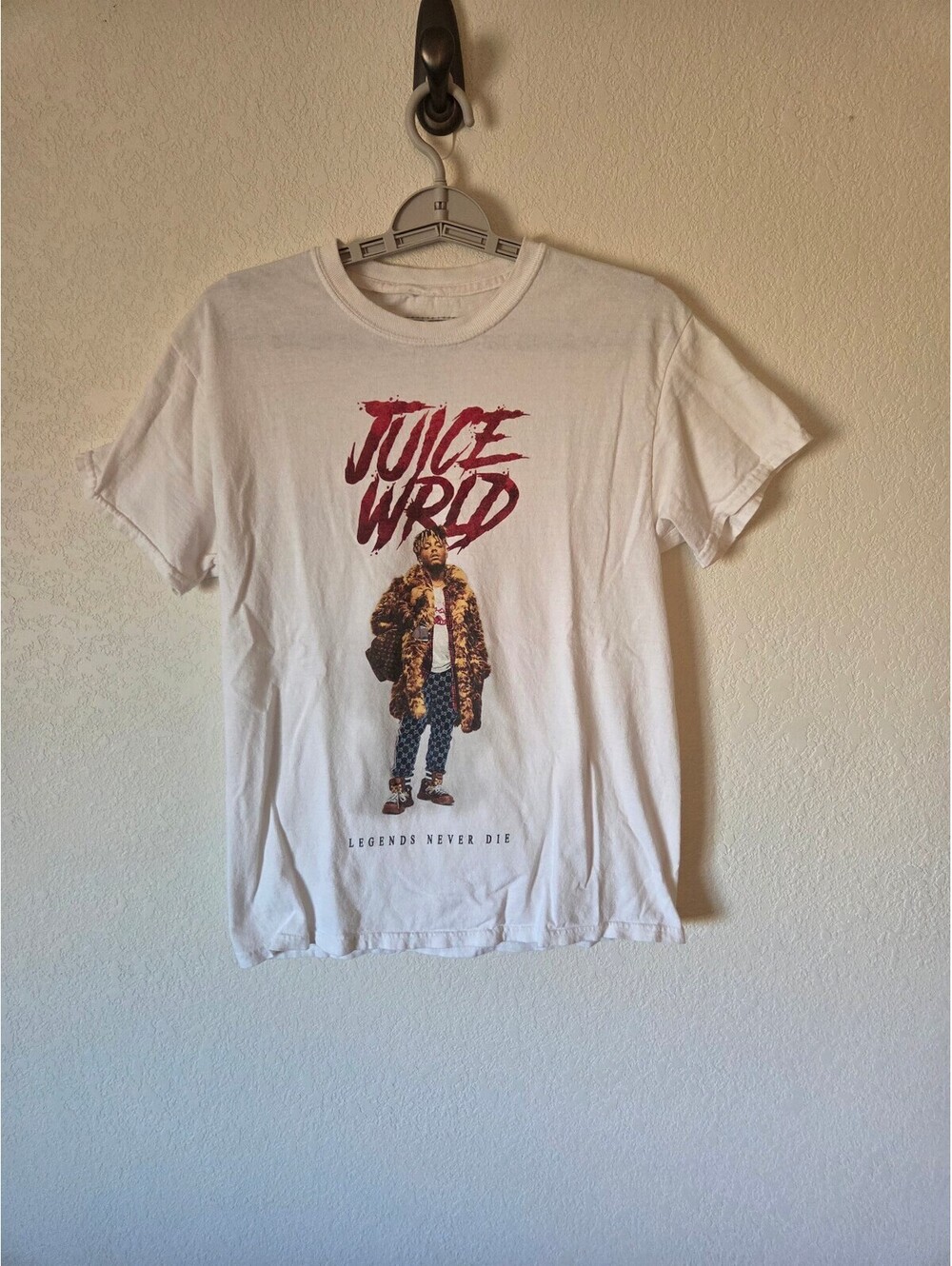 999 Juice WRLD Legends Never Die White Graphic T-Shirt Medium